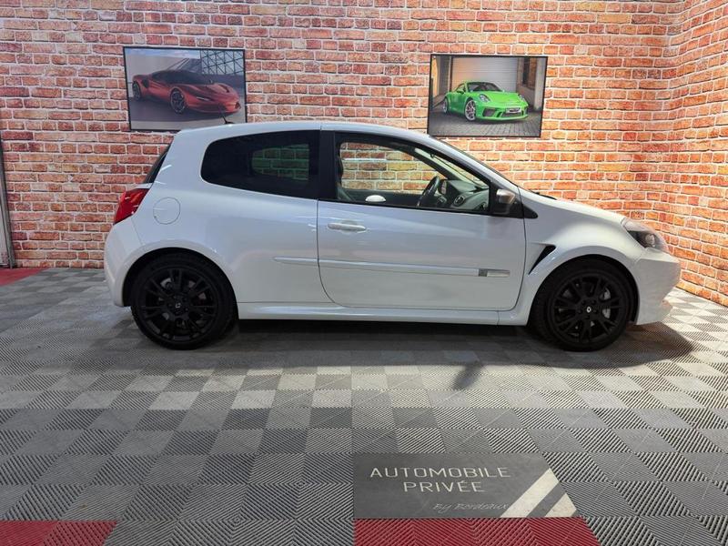 Renault Clio III Rs 2.0 16v 203ch Luxe