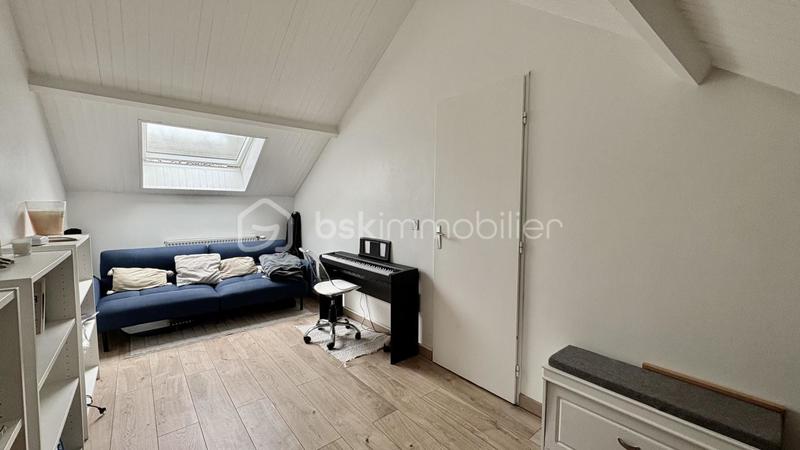 Maison traditionnelle - 73 m² - 4 pièces