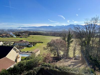 Maison - 97 m² - 4 pièces