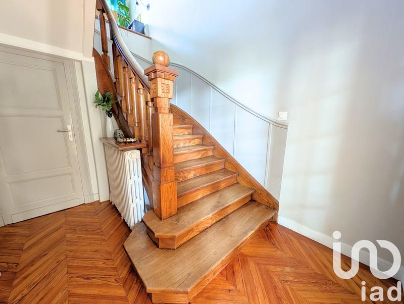 Maison - 200 m² - 5 pièces