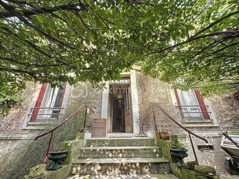 Maison bourgeoise - 140 m² - 7 pièces