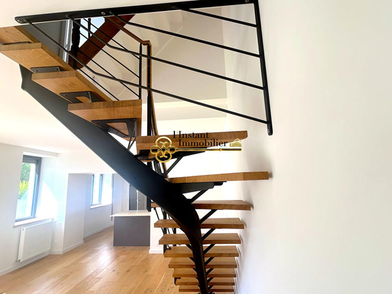 Maison - 102 m² - 5 pièces