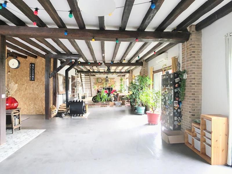 Maison en pierre - 250 m² - 8 pièces