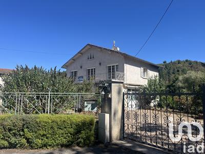 Maison - 143 m² - 5 pièces