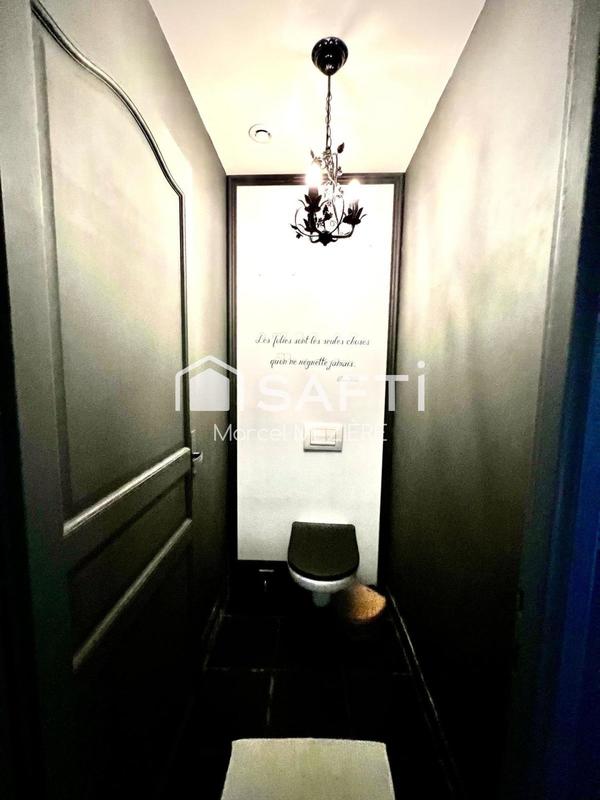 Maison - 285 m² - 8 pièces