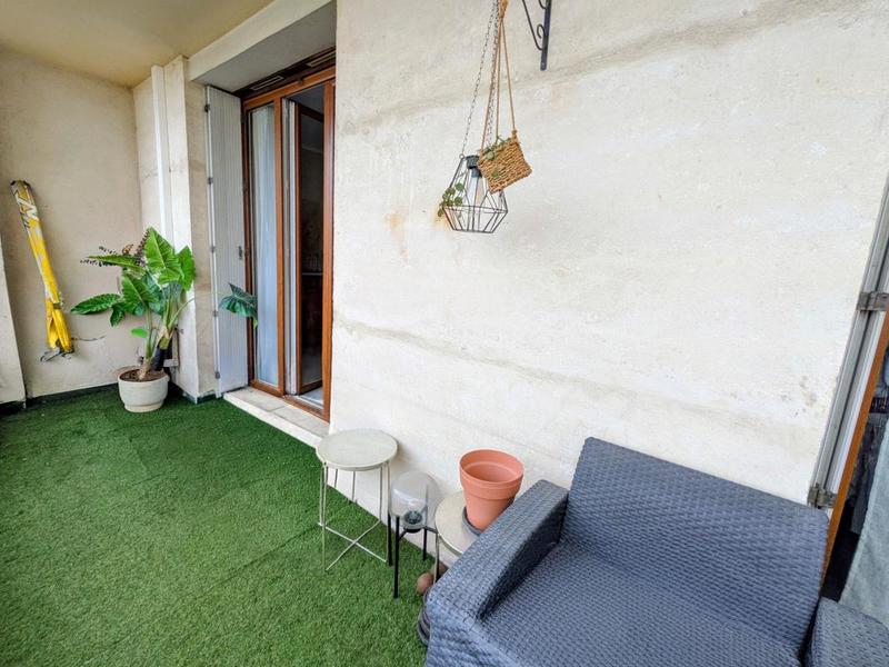 Appartement - 75 m² - 4 pièces