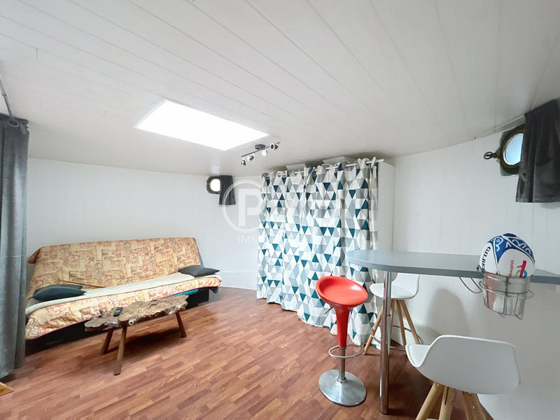 Cave / Box - 145 m²