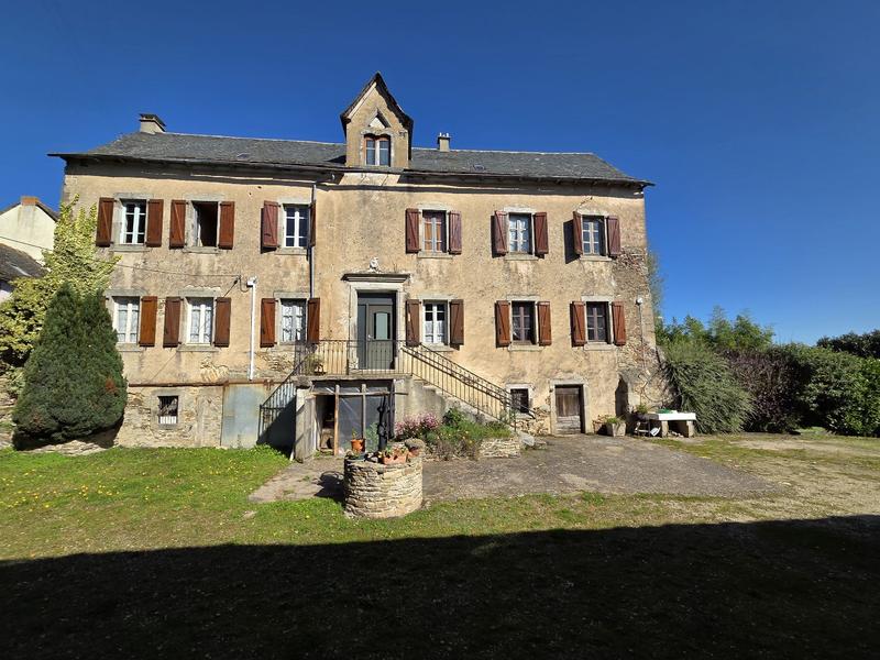 Corps de ferme - 238 m² - 8 pièces