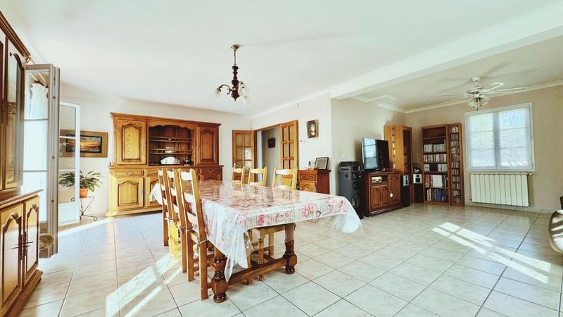 Villa - 153 m² - 5 pièces