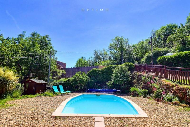 Maison - 125 m² - 8 pièces