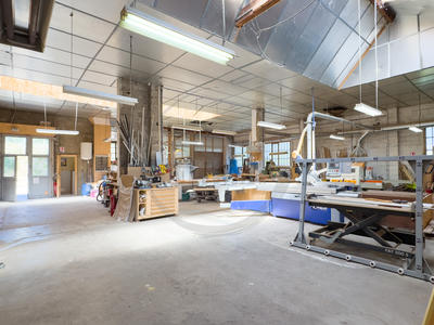 Local commercial - 645 m²