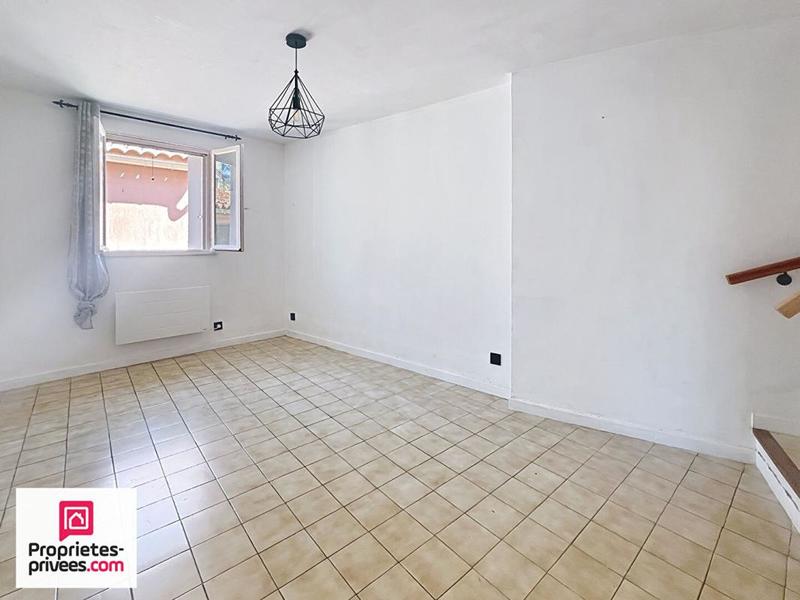 Maison - 96 m² - 5 pièces