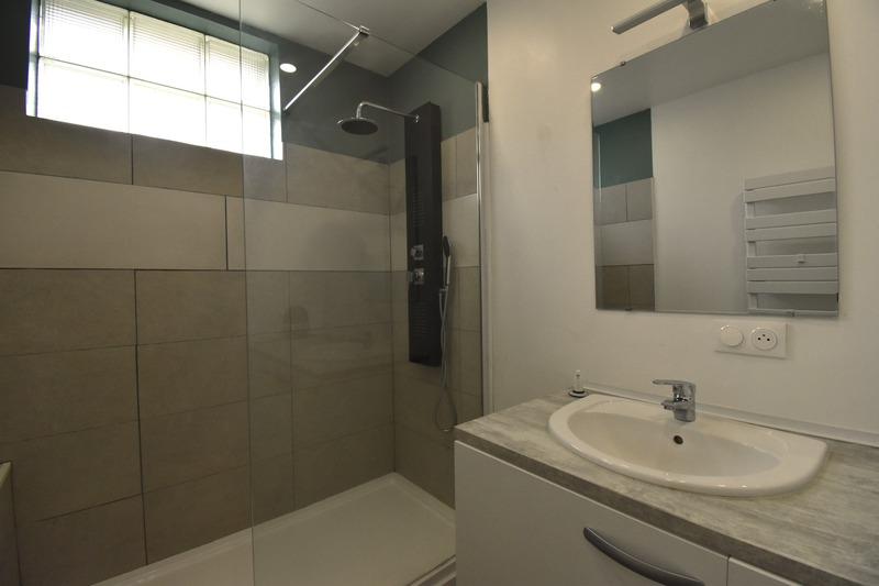 Appartement - 79 m² - 3 pièces