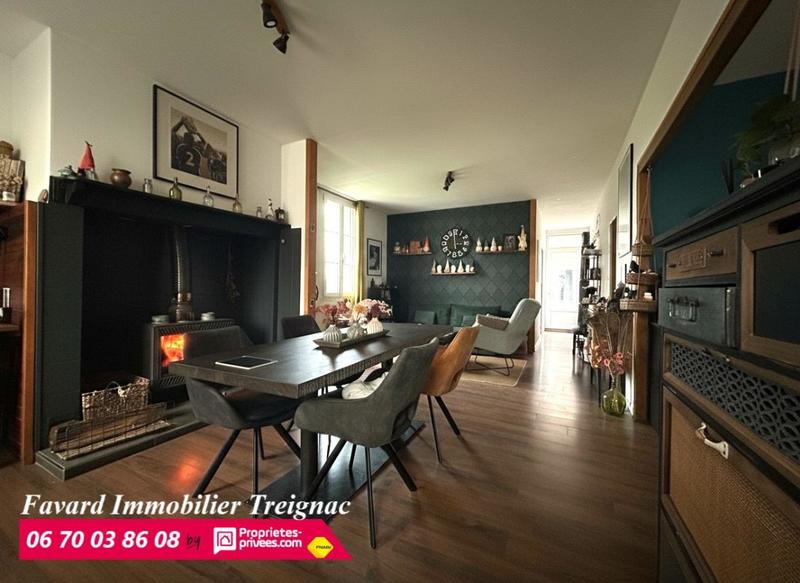 Maison - 90 m² - 5 pièces