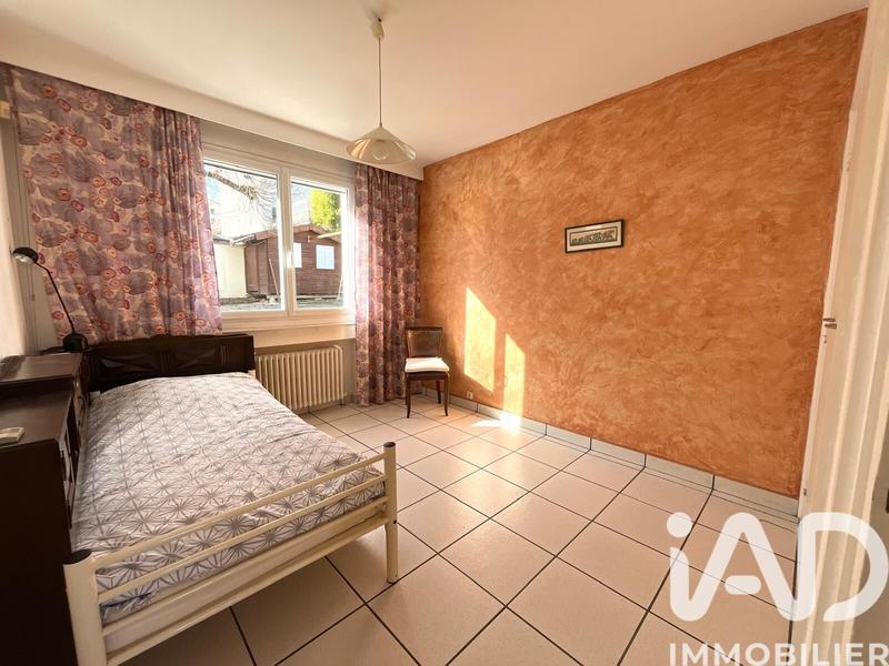 Maison - 197 m² - 7 pièces