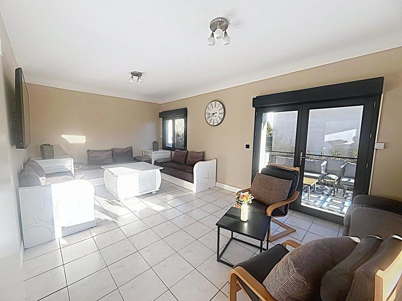 Maison - 138 m² - 6 pièces