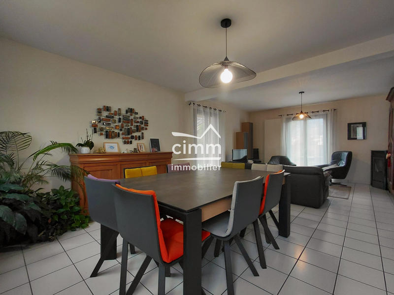 Maison - 114 m² - 4 pièces