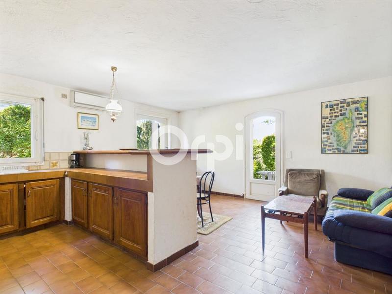 Maison - 192 m² - 5 pièces