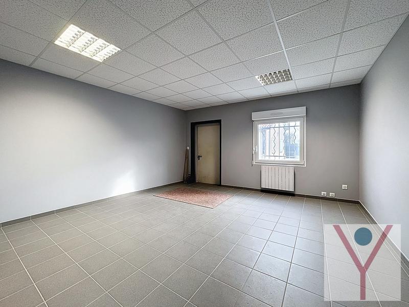 Local commercial - 284 m²