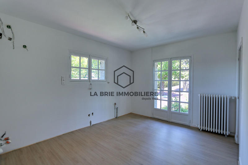 Maison - 193 m² - 7 pièces