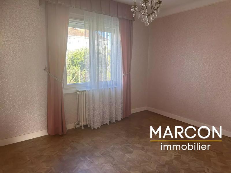 Maison de ville - 110 m² - 7 pièces