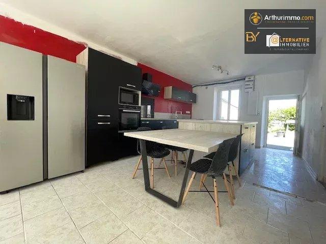 Maison - 144 m² - 6 pièces
