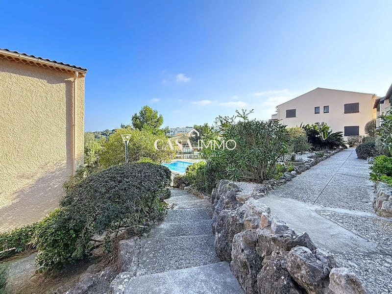 Appartement - 35 m² - 1 pièce