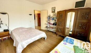 Maison - 332 m² - 5 pièces