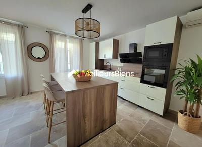 Immeuble - 120 m² - 5 pièces