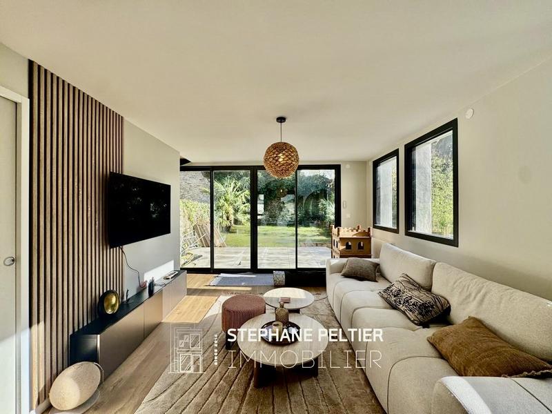 Maison - 105 m² - 4 pièces