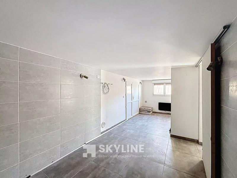 Maison - 94 m² - 4 pièces