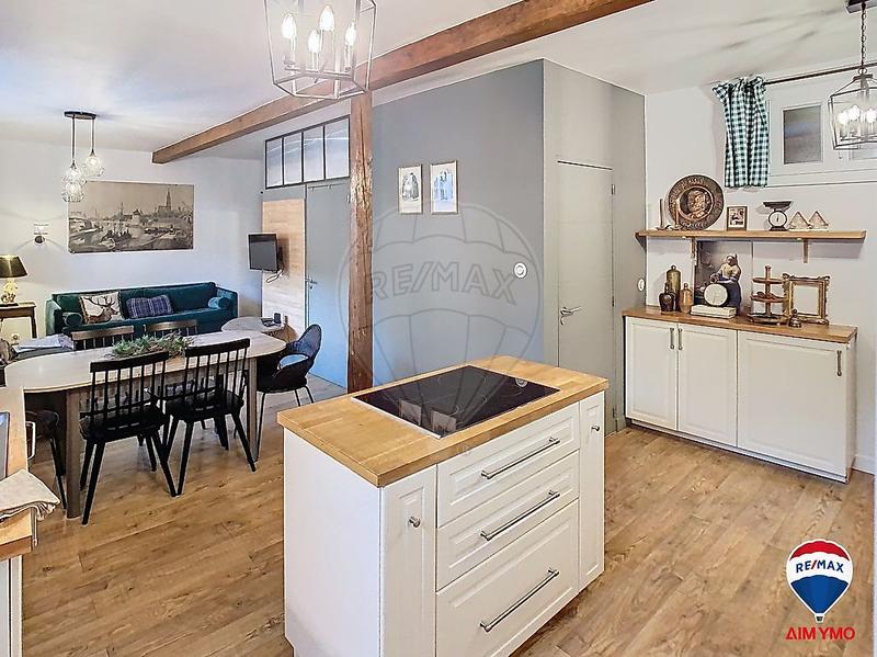 Immeuble - 156 m² - 7 pièces