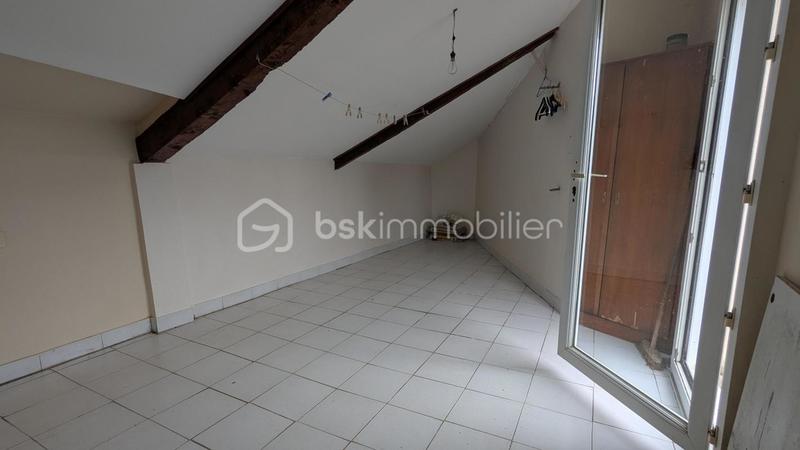 Maison en pierre - 84 m² - 3 pièces