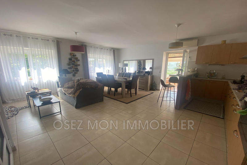 Maison - 320 m² - 14 pièces