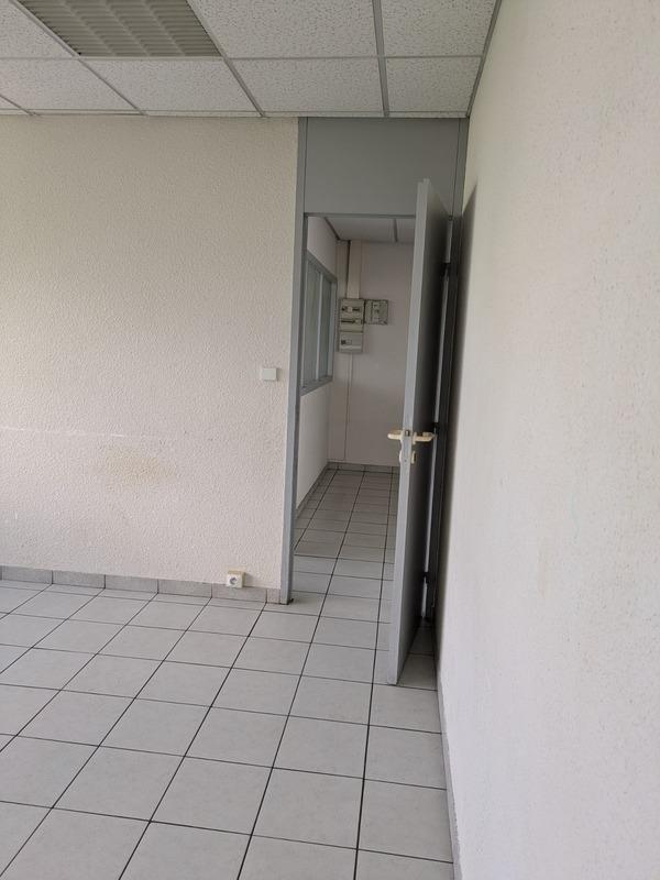 Bureau - 127 m² - 4 pièces