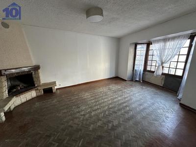 Maison - 140 m² - 8 pièces