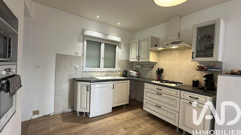 Maison - 102 m² - 5 pièces