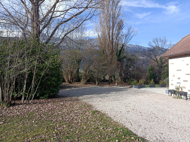 Propriété - 200 m² - 7 pièces