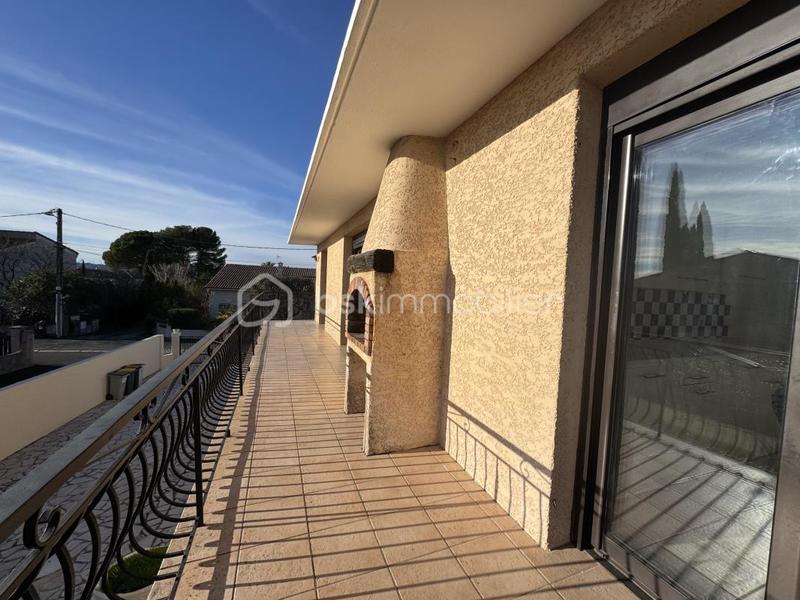 Immeuble - 175 m² - 7 pièces