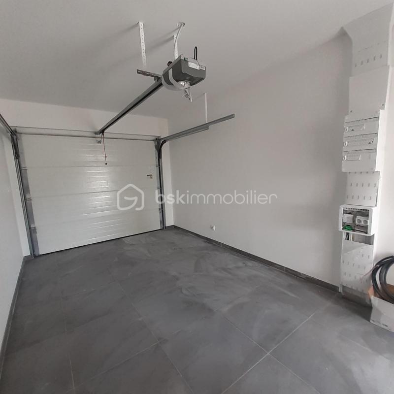 Maison - 104 m² - 5 pièces