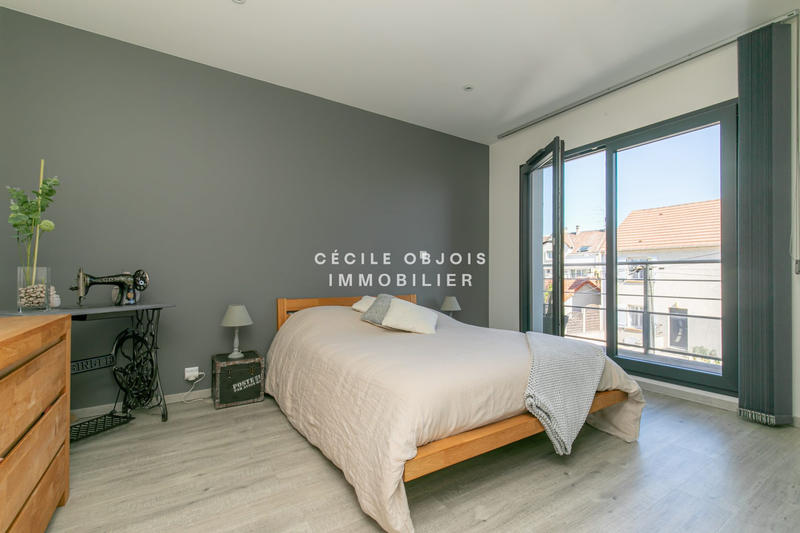 Maison contemporaine - 150 m² - 7 pièces