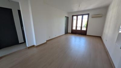 Appartement - 77 m² - 4 pièces