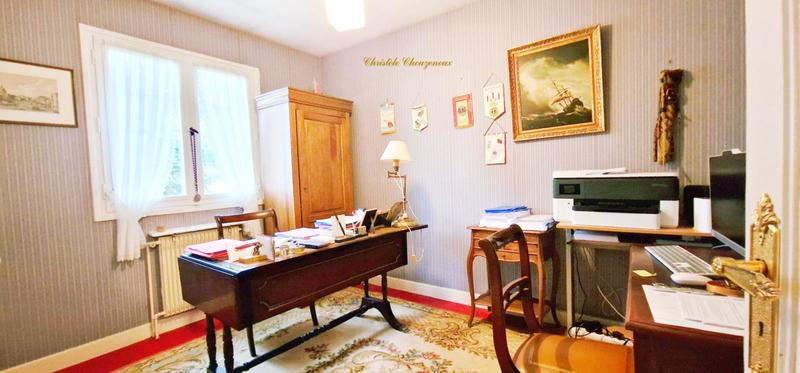 Maison - 226 m² - 10 pièces