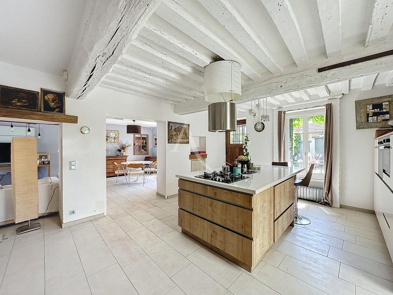 Maison - 190 m² - 6 pièces