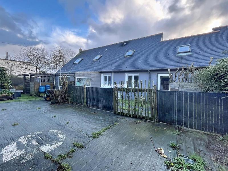 Maison - 176 m² - 8 pièces