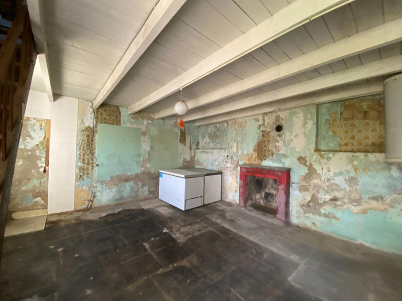 Maison - 176 m² - 8 pièces