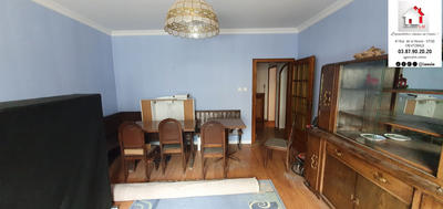 Maison - 223 m² - 8 pièces