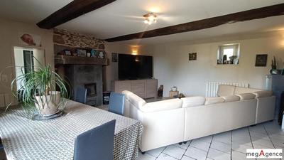 Maison en pierre - 140 m² - 5 pièces