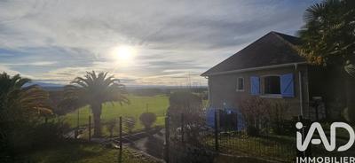 Maison - 174 m² - 6 pièces