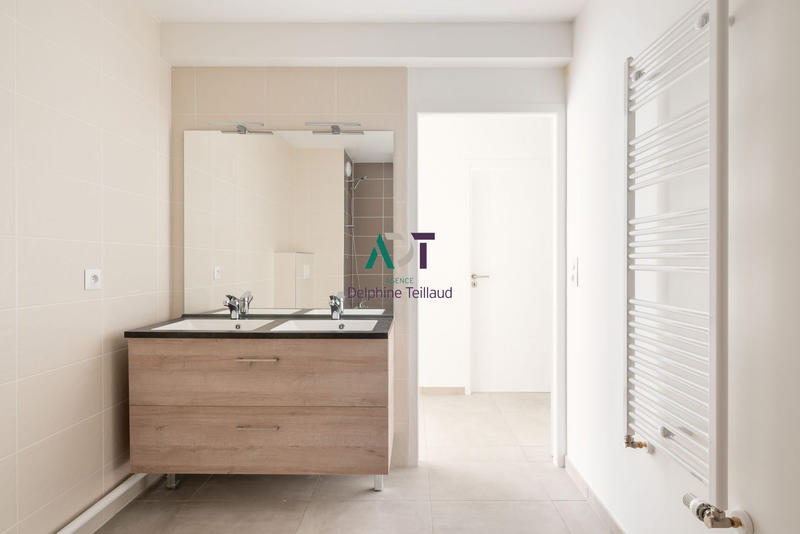 Appartement - 91 m² - 4 pièces